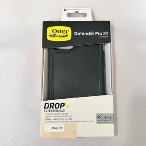OtterBox Defender Pro XT Case for iPhone 15 Plus - Black